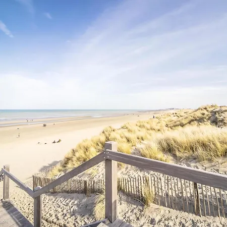 Lägenhet In By The Beach, Cleaning Included Nieuwpoort