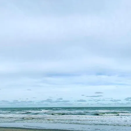 Lägenhet In By The Beach, Cleaning Included *